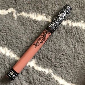 Kat Von D - Bow N Arrow